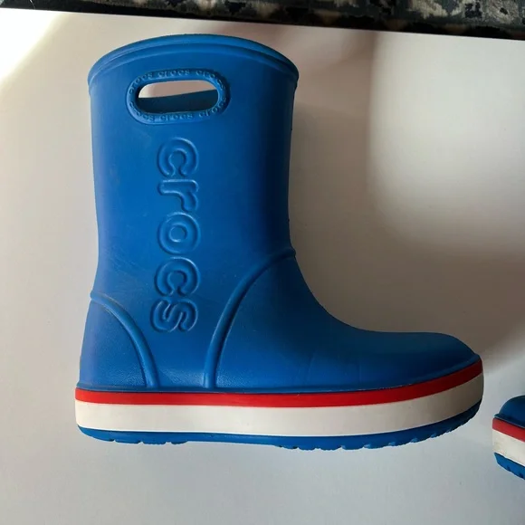 CROCS Kids Blue and Red Rain Boots - Picture 7 of 7